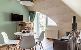 Harmonia Apartman Erkellyel Es Szaunaval